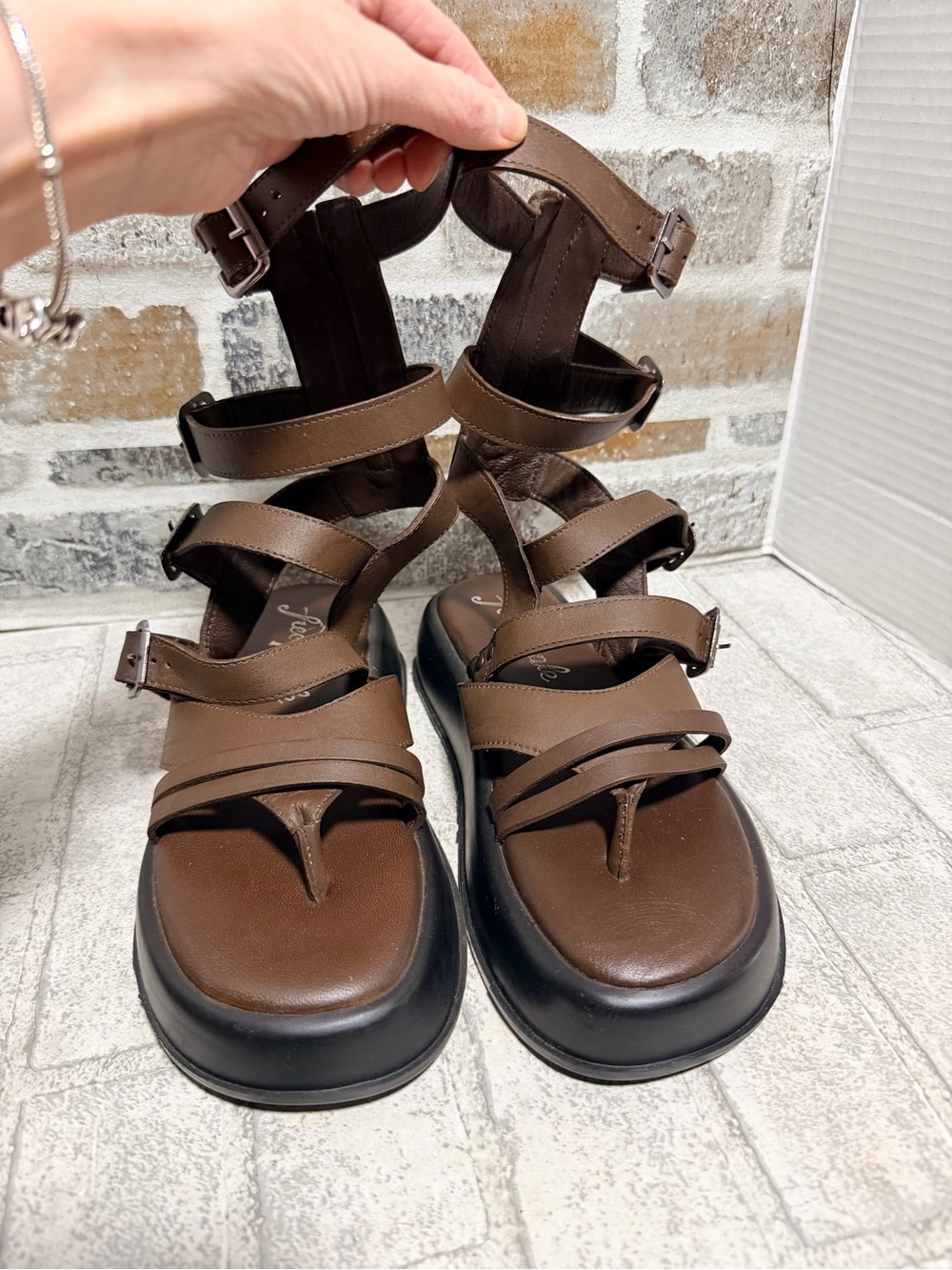 Free People Jojo Gladiator Sandal in Brown Size 36 boho festival
